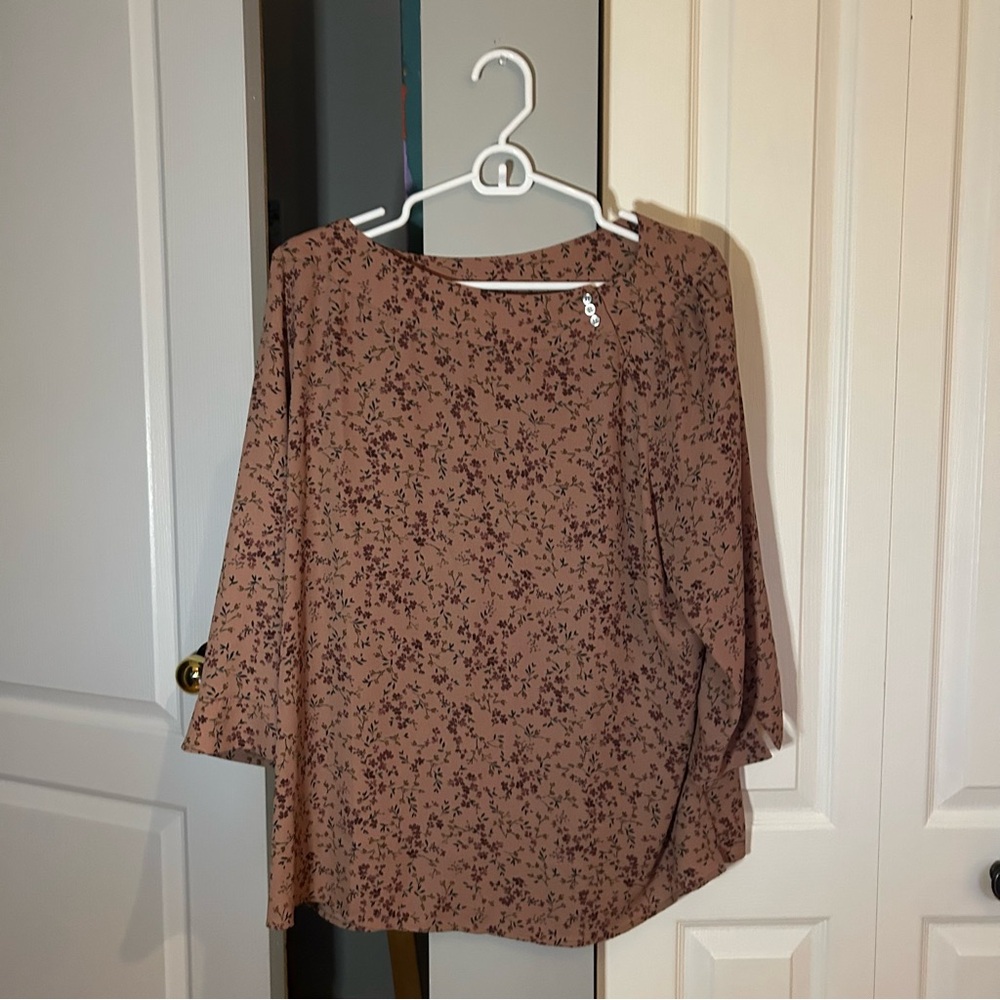 Reitmans Brown Floral Blouse